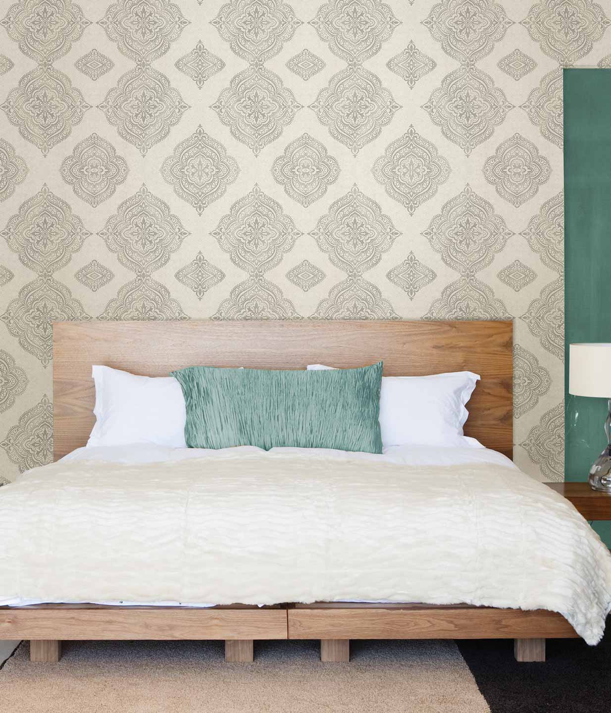 wallpaper calculator used to estimate cost and figure out how many rolls of wallpaper do i need